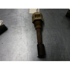 109M028 Low Oil Sending Unit From 2000 Chevrolet Silverado 1500  5.3